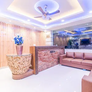 Hotel Festival Mahipalpur At Delhi Airport 