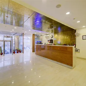 Отель Hotel Grand Suites By D'Capitol Near Delhi Airport