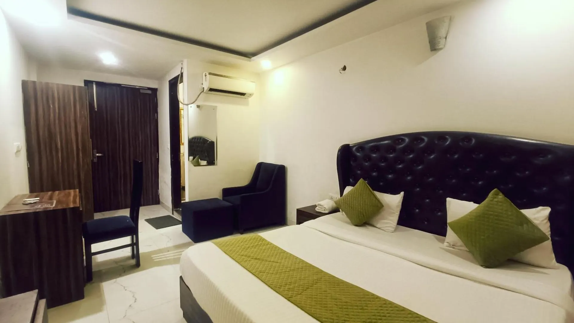 Mayda Residency By Mayda Hospitality Pvt. Ltd. contacts